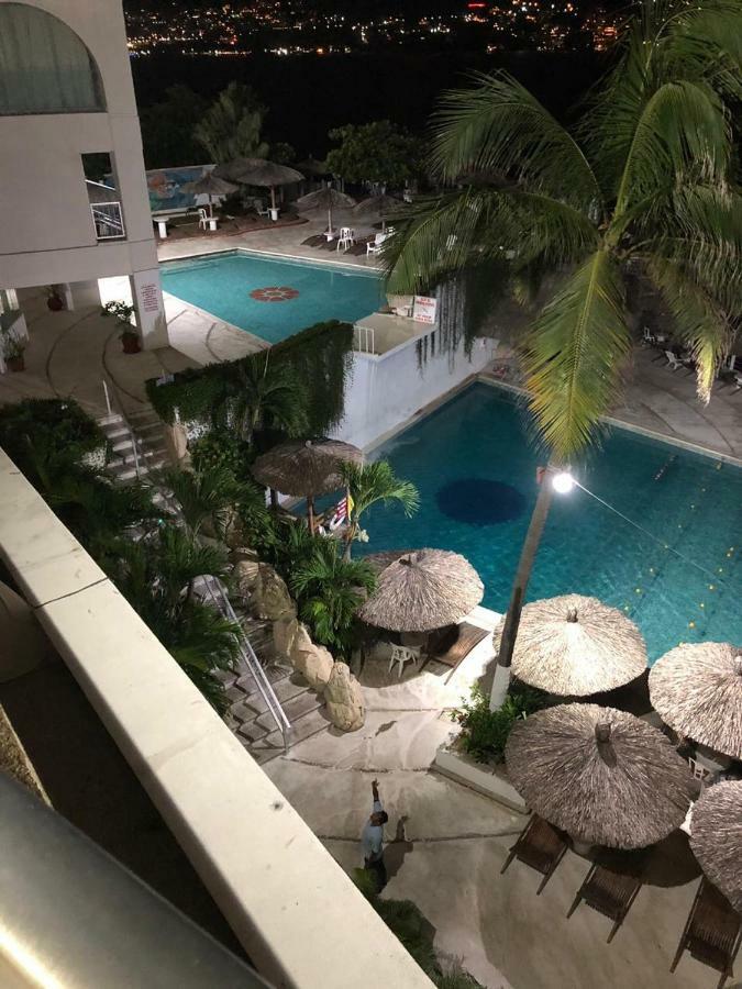 Hermosa Suite Torres Gemelas Acapulco Esterno foto